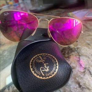 RAY BAN PINK AVIATOR FLASH LENSES
STANDARD SIZE
